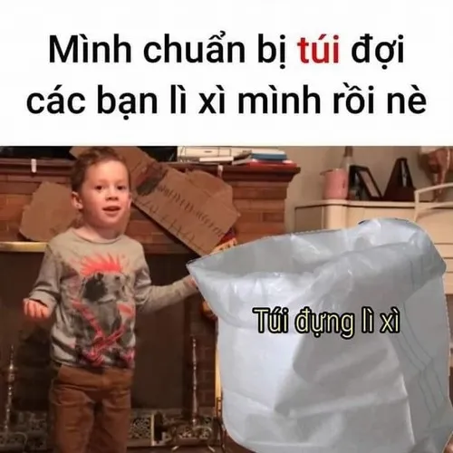 Meme hài đòi lì xì với nụ cười gian xảo
