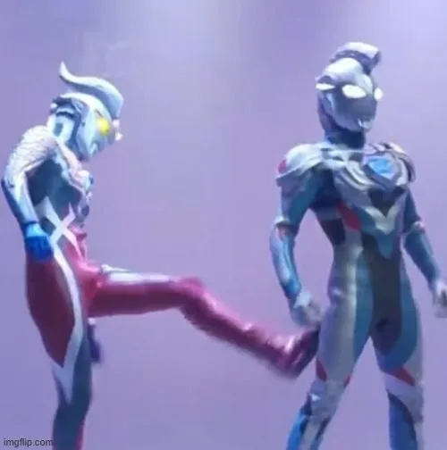 Meme điện quang “hãy cho tôi thêm 5 phút nữa thôi”