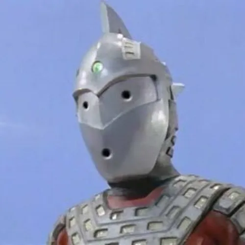 Meme điện quang chuẩn bị bắn tia sáng... nhưng hết pin