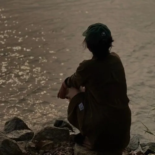 Meme vui nhẹ nhưng vẫn gợi nỗi buồn sâu