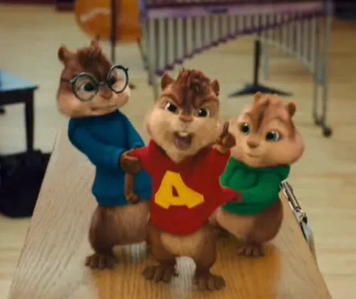 Ảnh vui ba người tạo khung cảnh vừa thân quen vừa hài