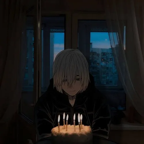 Hình profile gương mặt trong bóng tối cùng biểu cảm thu mình