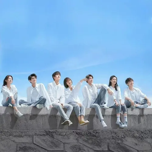 Hình avatar cute team dùng pose chất ngầu tạo chất đường phố sắc thái