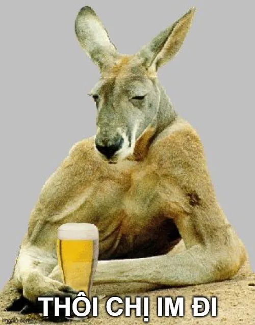 Ảnh vui nét mặt ngán ngẩm thể hiện muốn kết thúc cuộc nói chuyện.