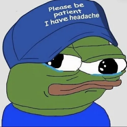 Meme chế đứng tựa cầu thang ngẫm nghĩ vài chuyện nhỏ