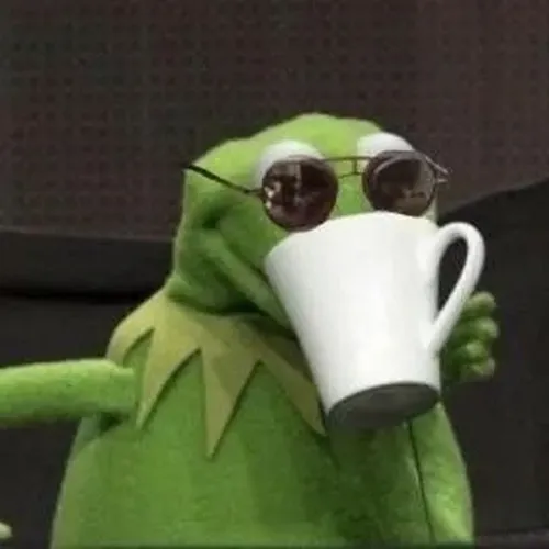 Khoảnh khắc bàn tay giơ like bằng nét vẽ buồn