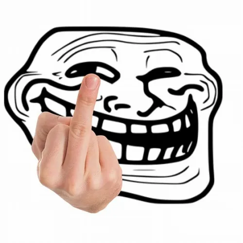 Biểu cảm lạnh lẽo xen chút trêu chọc kỳ quặc