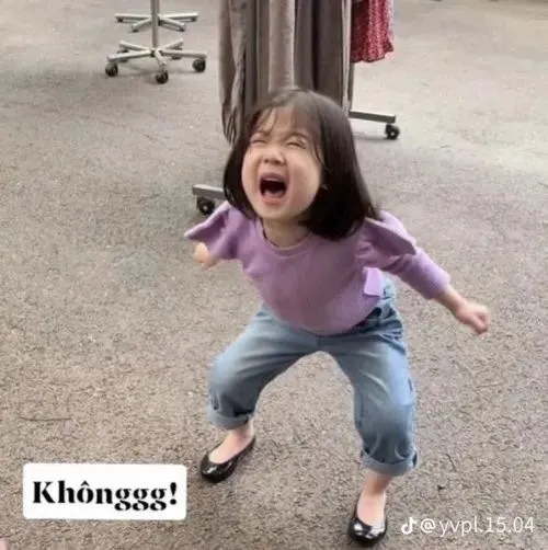 Em bé má phúng phính cùng caption ngộ nghĩnh thành hot meme siêu hút tim