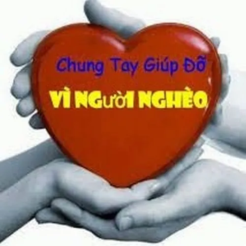 Ảnh chế ghi lại bữa cơm đạm bạc của sinh viên túng bấn.