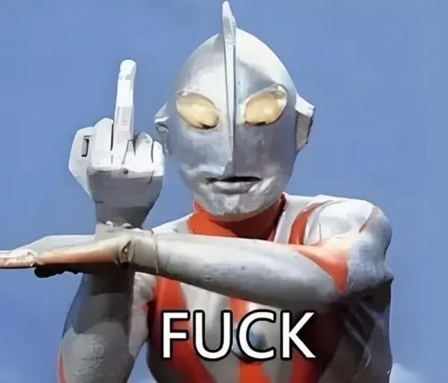 Động tác ngón tay giữa nổi bật giữa nền màu sặc sỡ khiến cảnh thêm hài.