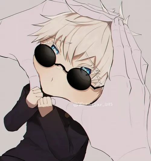 Ảnh vui Gojo cười troll học trò Yuji Itadori ngơ ngác.