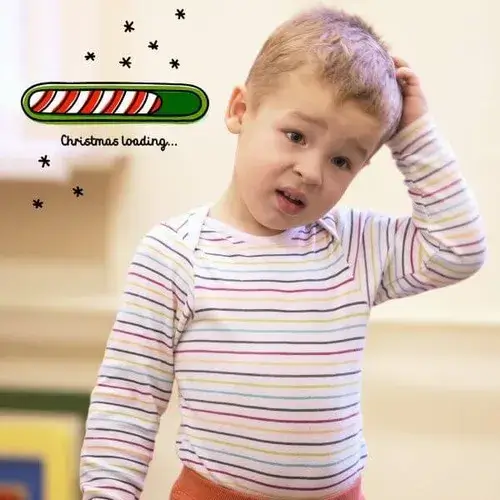 Hình meme hài mắt mở lớn nhấn năng lượng mơ hồ lẫn bất ngờ