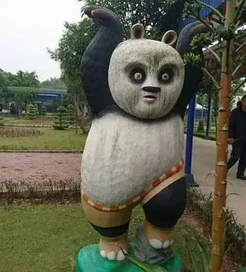 Khi biểu cảm não cá vàng trở thành vũ khí tấu hài vô thức