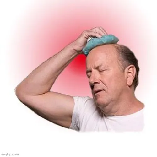 Meme chế căng đầu thể hiện ánh mắt lim dim giữa báo cáo phức tạp.