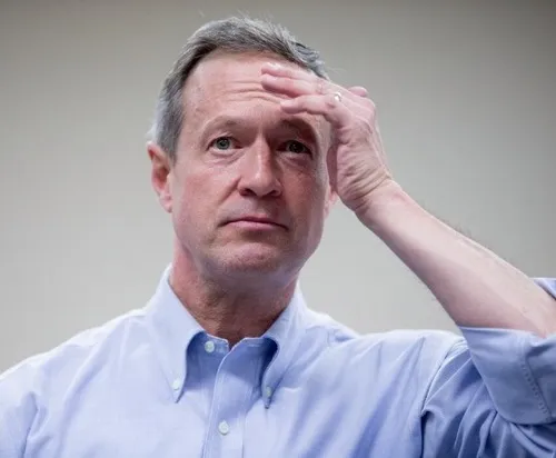 Ảnh chế nhức tận óc mô phỏng cú thở mạnh sau câu hỏi khó.