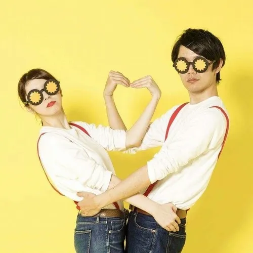 Hình profile cute avatar hai người biểu biểu cảm hòa hợp mềm mại