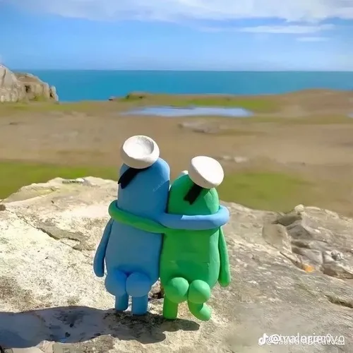 Hình avatar cute chân dung bạn bè điểm điểm nhìn bạn hóa rất ấm