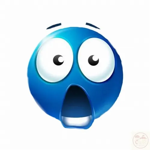 Ảnh troll xúc động với mắt long lanh và môi mím run