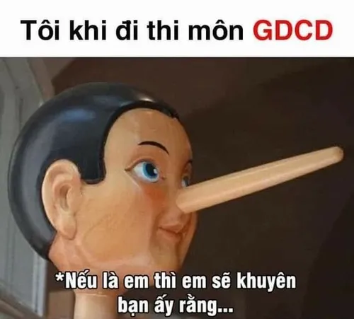 Màn chọc ghẹo bằng ánh mắt lệch khiến đồng nghiệp bật cười cuối buổi.