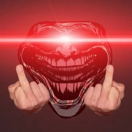 Đôi mắt đen tối tạo độ ghê nhưng vẫn duyên troll