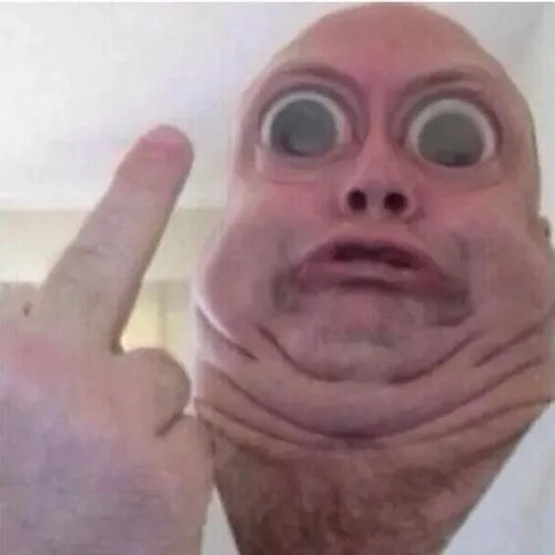 Ảnh troll bóng đổ dài tạo nét mạnh cho ngón giữa