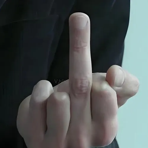 Meme hài khoảng tối ôm lấy dấu fuck cực gắt