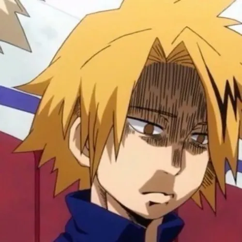 Hình meme hài ánh mắt nghi ngờ liếc sang.