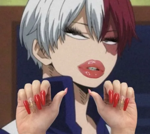 Meme khung hình anime cú liếc mắt đầy ý.