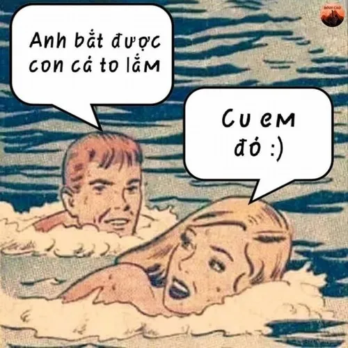 Meme chế đầu óc lệch hướng nêu khoảnh khắc nụ cười nửa miệng