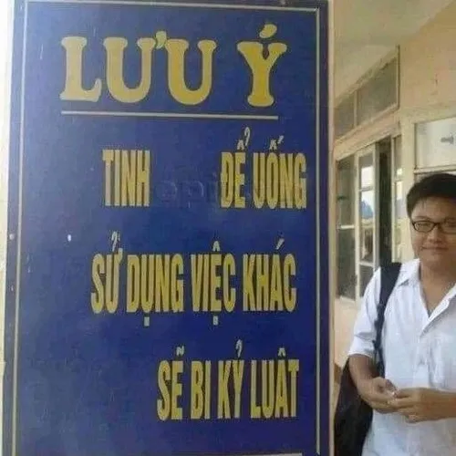 Meme hài suy diễn bậy dựng cảnh nháy mắt gợi gợi