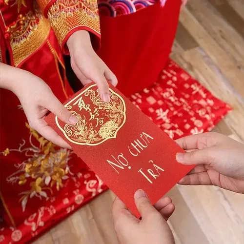 Meme chế đòi tiền tạo tiếng cười giữa những khoản vay lâu ngày