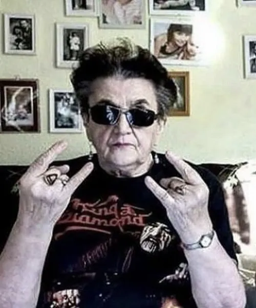 Meme giang hồ cái gằn giọng nhẹ đủ tạo vibe choáng nhẹ