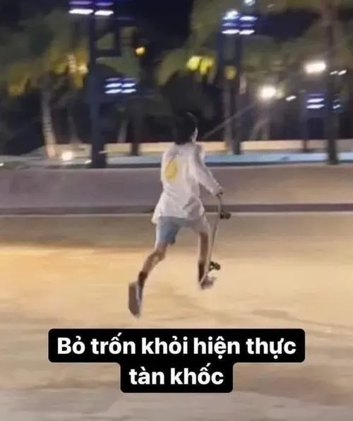 12 Meme chạy ngay đi cho những pha hoảng hốt không kịp nghĩ