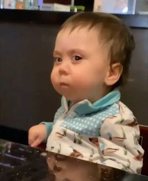 24 Ảnh chế meme nhận xét qua khoảnh khắc truyền hình