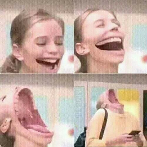 8 Meme chế meme phán xét thể hiện quan điểm cá nhân sâu cay