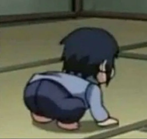 Ảnh vui thiếu niên Uchiha khẽ cười nửa miệng khi Jugo hỏi linh tinh.