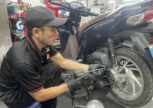 Vision hư giữa đường và những phút giải cứu deadline thần thánh