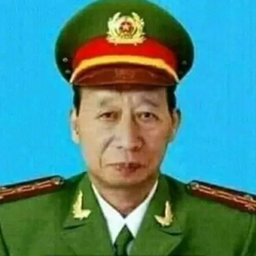 Ảnh chế công an Tokuda thâm thúy dùng lúc tình huống bắt đầu nguy hiểm