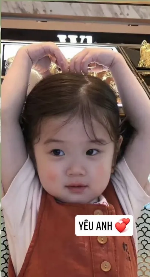 Hình troll yêu anh thể hiện tình cảm cá nhân rất dễ thương