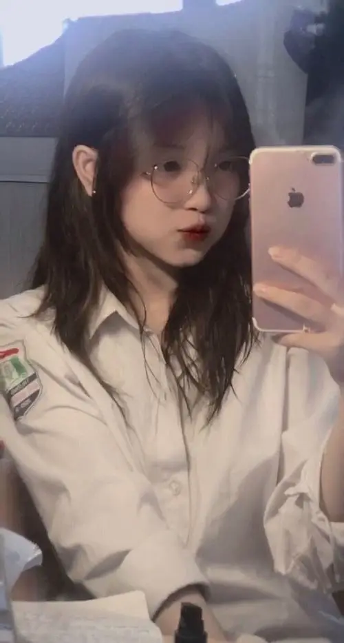 85 Ảnh Avatar Ảnh Gái Xinh K5 (2005) mang vẻ trong trẻo nàng thơ nhẹ nhàng chuẩn tuổi teen