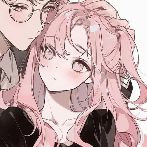 34 Cô gái tóc hồng búi thấp với vài lọn tóc rơi bên má, ngước nhìn lên trong nền sáng làm khung hình này hợp làm hình profile đôi kiểu nhẹ nhàng