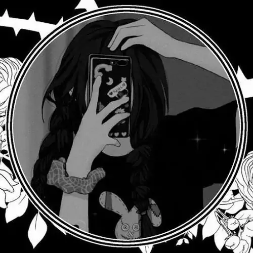 37 Bạn nữ cầm bó bóng bay pastel trong buổi hội chợ chiều, váy ngắn và đôi giày búp bê làm bước chân trông nhẹ tênh, hình đại diện phái đẹp nhìn vui và đầy sức sống