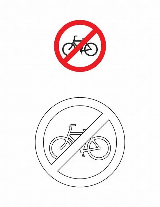24 Hai biển cấm xe đạp đặt theo chiều dọc, biển cấm xe thô sơ phía trên có vòng đỏ nổi bật