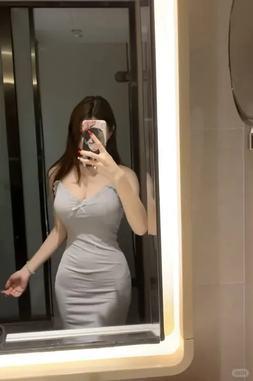 62 61
