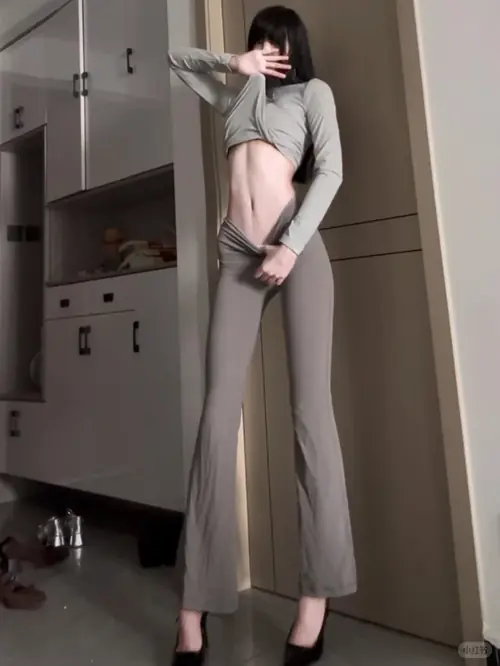81 80