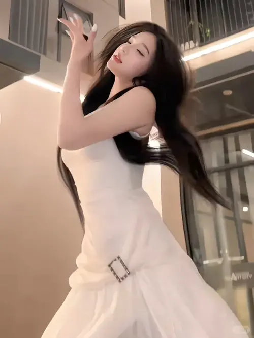 78 77