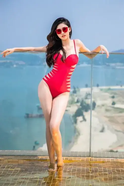 20 19