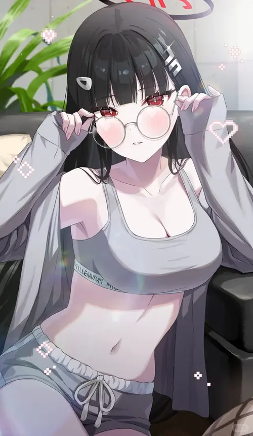 30 Trong góc cây xanh, nhân vật nữ anime tóc đen đeo kính mặc croptop trắng và áo khoác hở