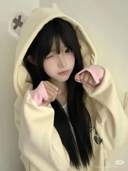 87 86