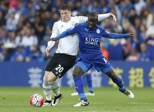 3 Maldini, Nesta, Kanté hay Wan-Bissaka là những cái tên nổi bật nhờ khả năng tắc bóng và phòng ngự hiệu quả.